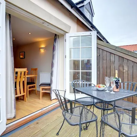 4 Bed In Oc-w089 *