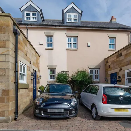 4 Bed In Oc-w089