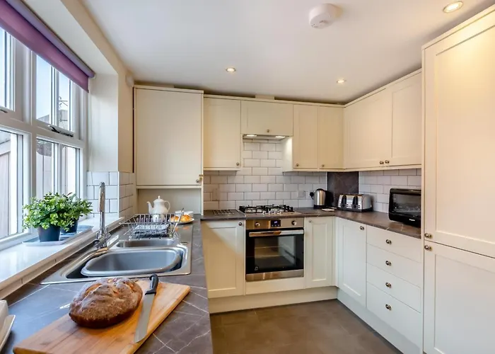 Holiday home 4 Bed In Oc-w089 *